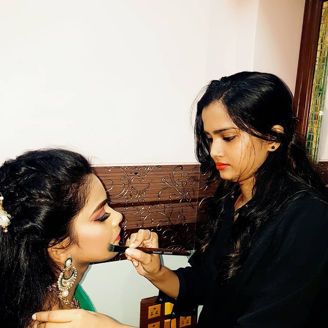 Backstage, fashion shooting, make-up